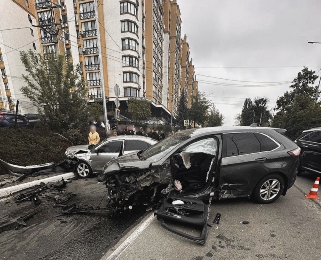 Водій з 1,6 проміле спричинив на Київщині потрійну ДТП із …
