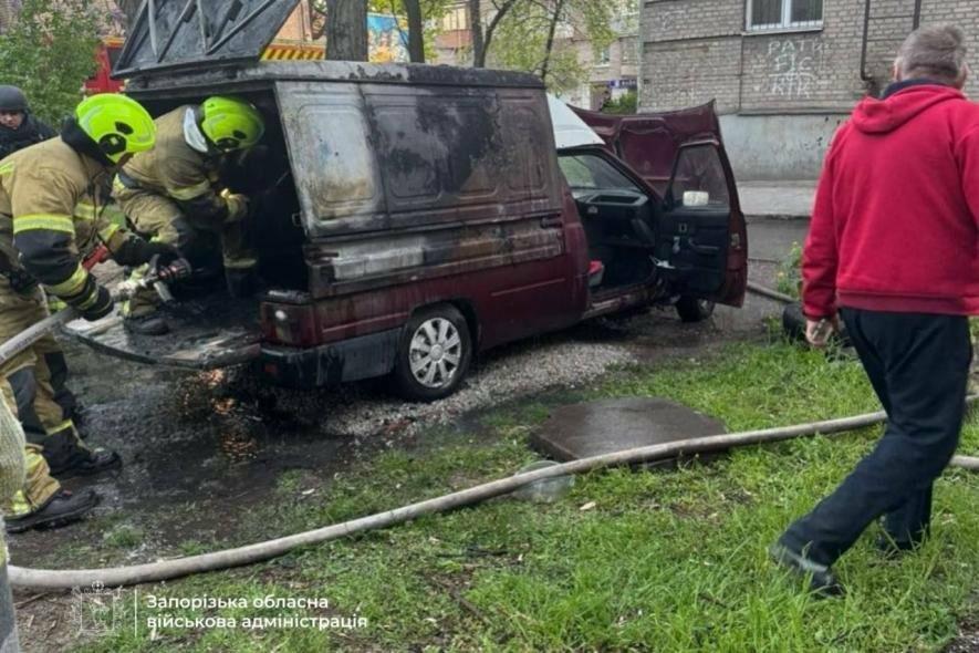 Ворог вдарив по Запоріжжю: побиті авто, пошкоджені будинки