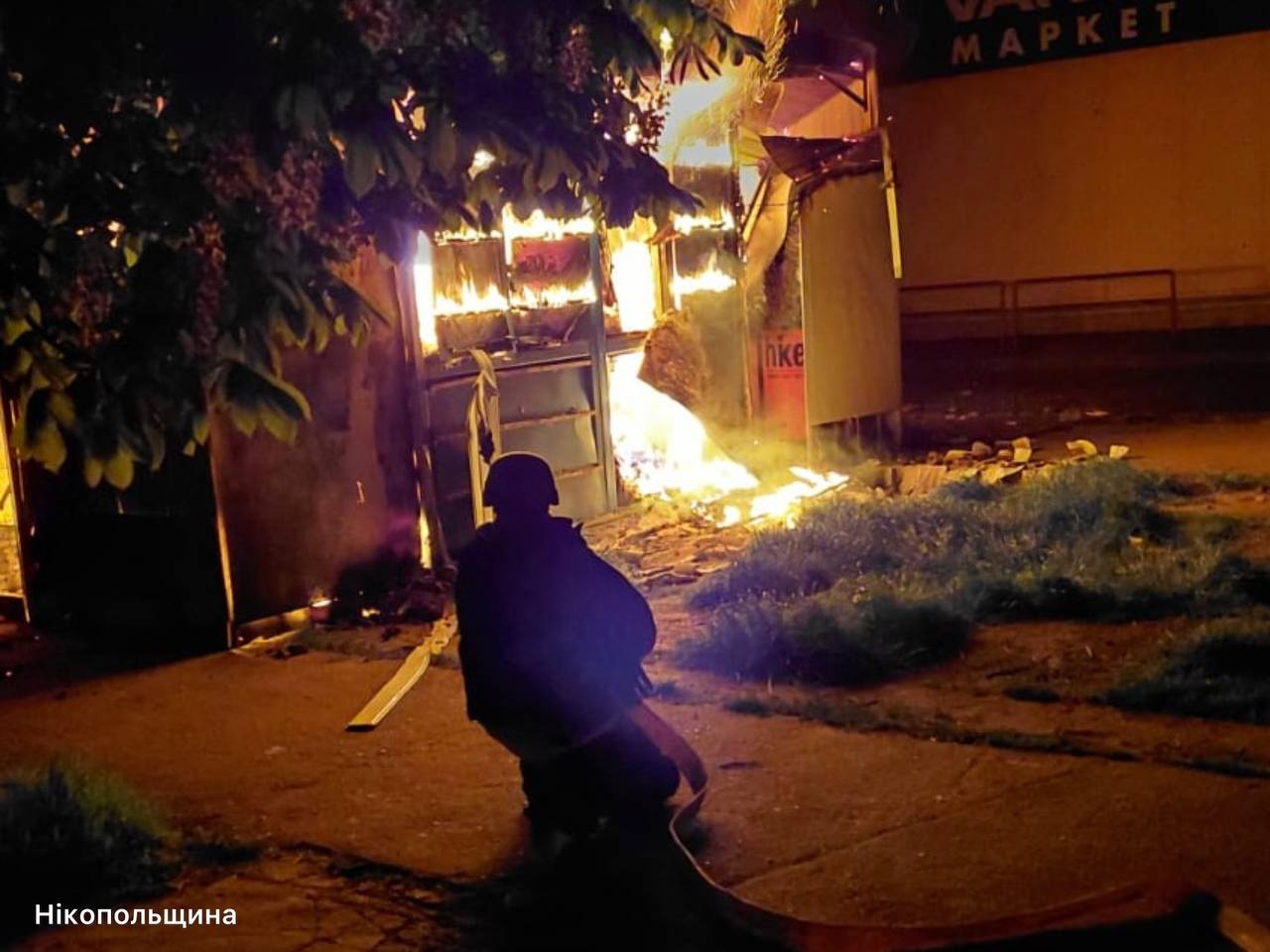 Ворог майже 20 разів атакував Дніпропетровщину: загинули двоє людей, є …