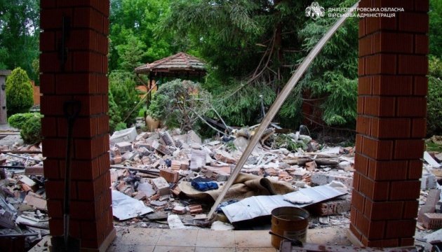 Ворог поранив ще вісьмох жителів Дніпропетровщини