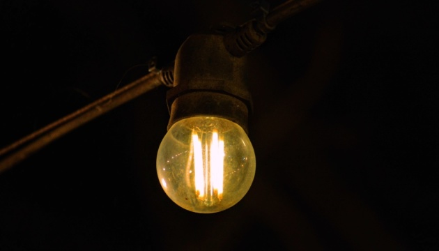 Ворог у Миколаєві атакував енергетичну інфраструктуру, знеструмлений один із районів …