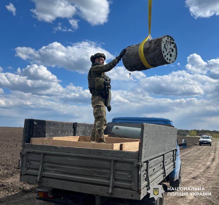 Ворожу ракету виявили на околиці населеного пункту на Кіровоградщині