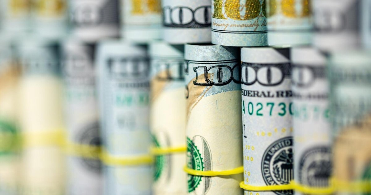 Вплинуло викрадення інкасаторів в Угорщині: банки завезли найменший обсяг валюти …