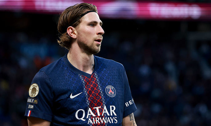 Вражаючі цифри: Забарний – серед ключових гравців ПСЖ у Лізі …