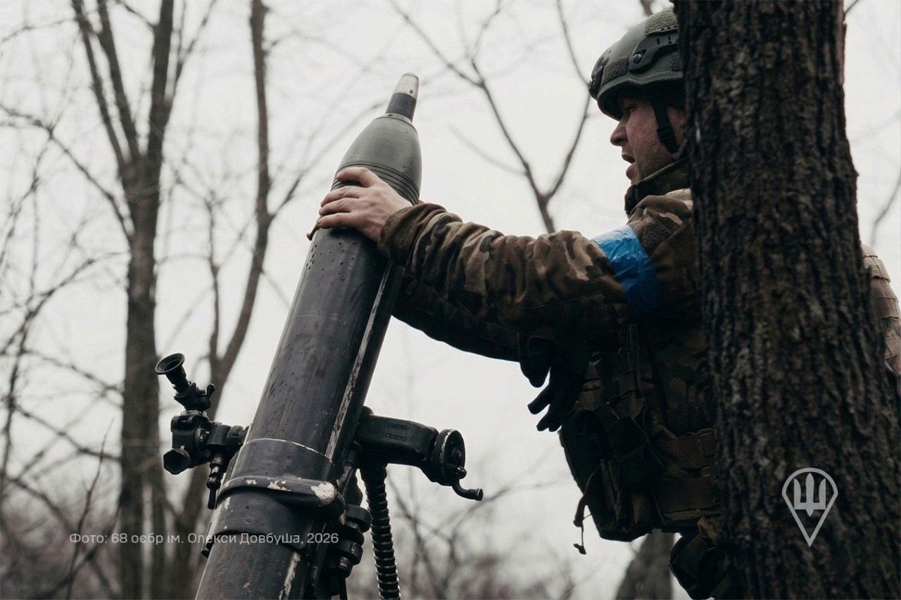 Російська армія втратила ще 1470 військових і два гелікоптери за …