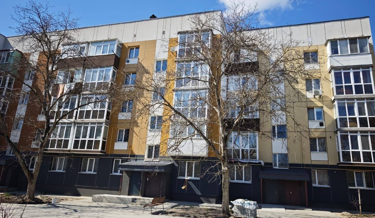 Відбудова у Бородянці: майже готова ще одна п’ятиповерхівка
