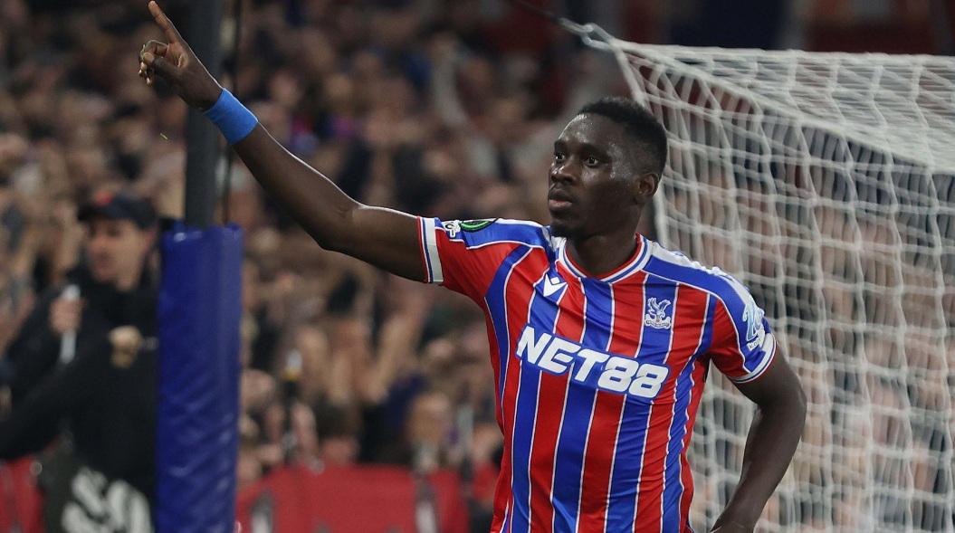 Відео гола Сарра у матчі Шахтар — Крістал Пелас: швидкий …