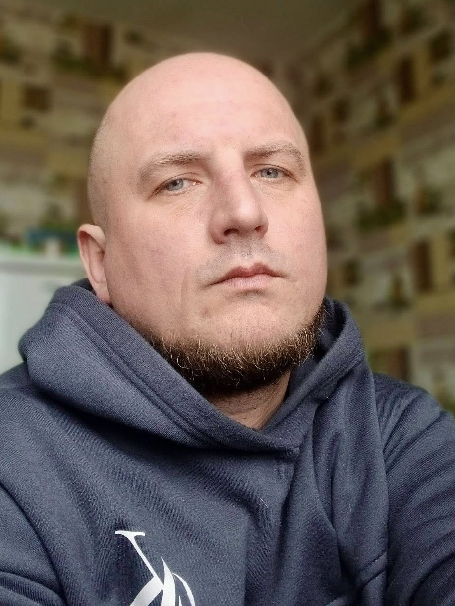 Відзнака за мужність і відданість: захисника з Бершадської громади нагороджено …