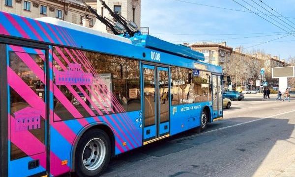 Відсьогодні у Миколаєві подорожчав проїзд в трамваях й тролейбусах