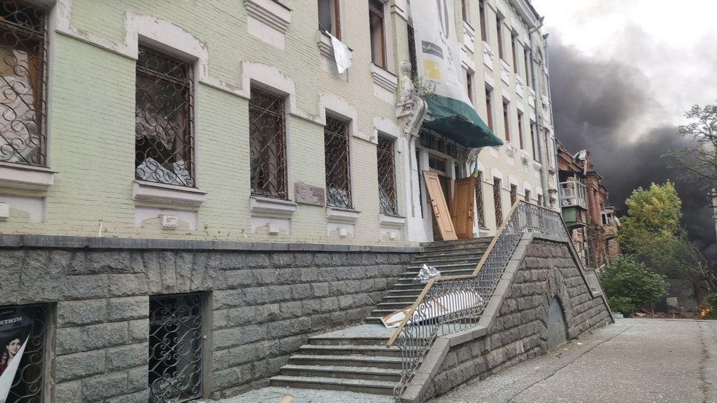 Із музеїв Дніпропетровщини евакуювали 35 тисяч експонатів через війну