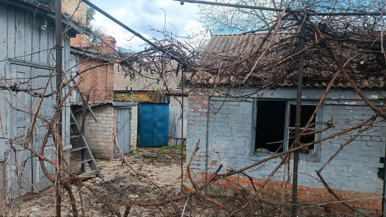 Війська рф атакували дронами сім населених пунктів Донеччини: є поранений