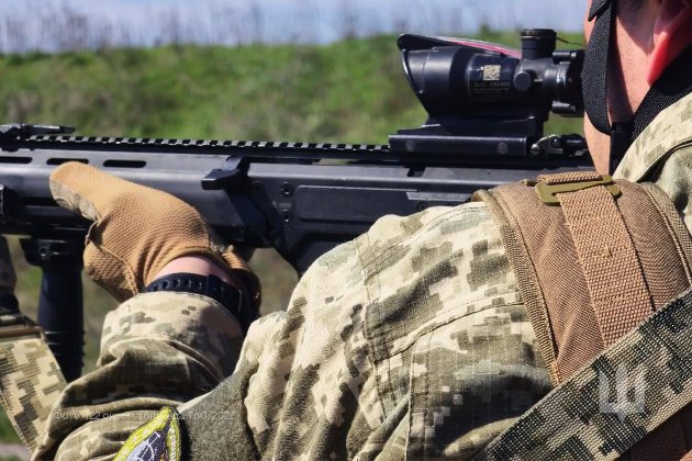 Військовий інструктор-іноземець отримав в Україні 8,5 років ув’язнення за роботу …