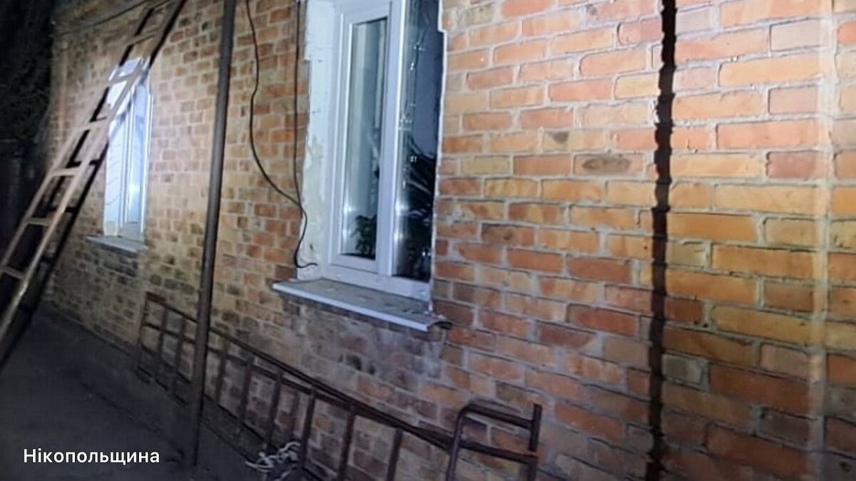 Кривава ніч на Дніпропетровщині: удари по трьох районах, 8 загиблих, …