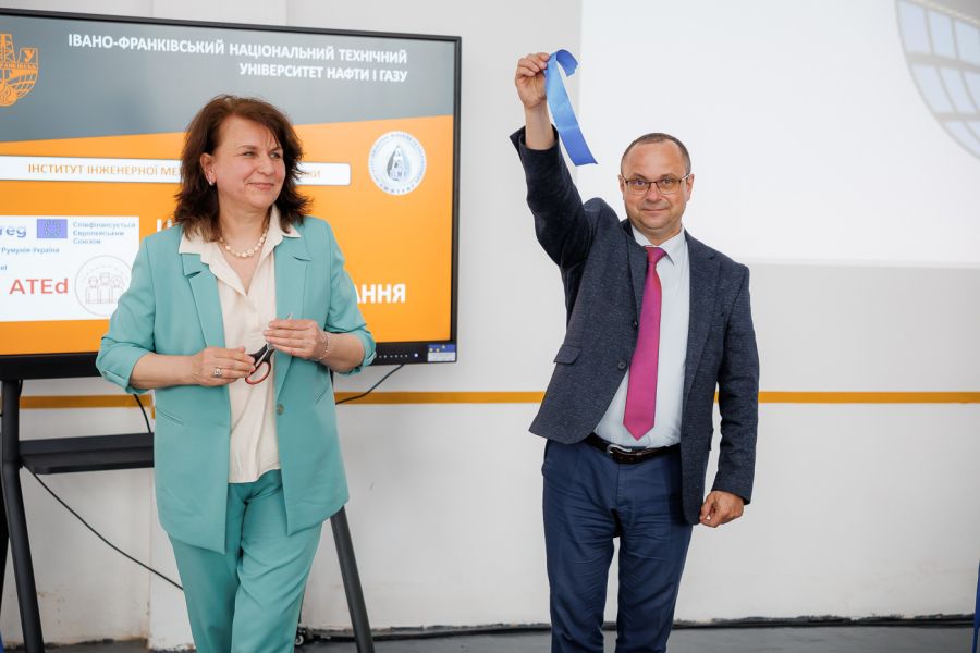 В ІФНТУНГ відкрили інноваційний Центр цифрового машинобудування за грант ЄС