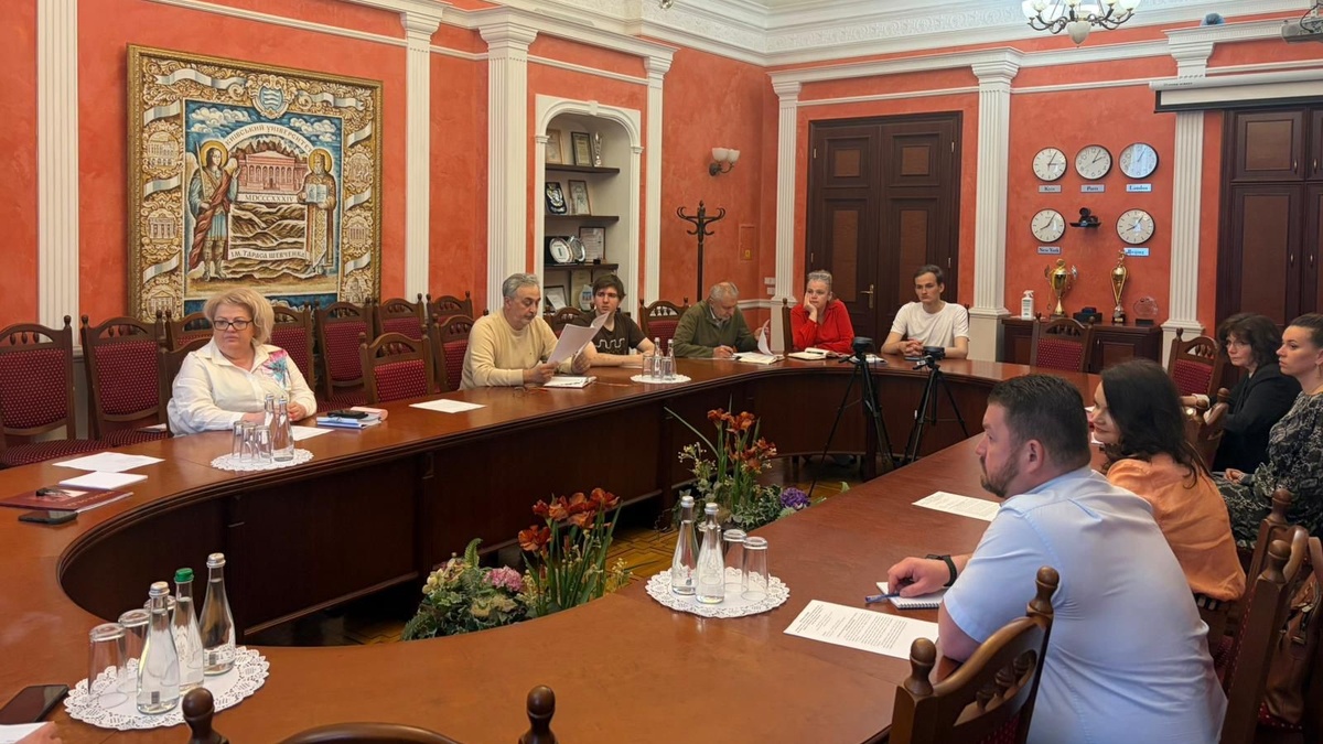 В КНУ ім. Шевченка розпочала роботу Комісія з перевірки можливих …