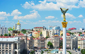 В Киеве после массированной атаки РФ повреждены офисы DW и …