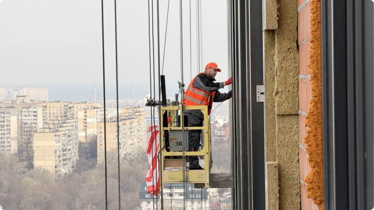 В Києві на Подолі активно будують ЖК Greenville Park: готовність …