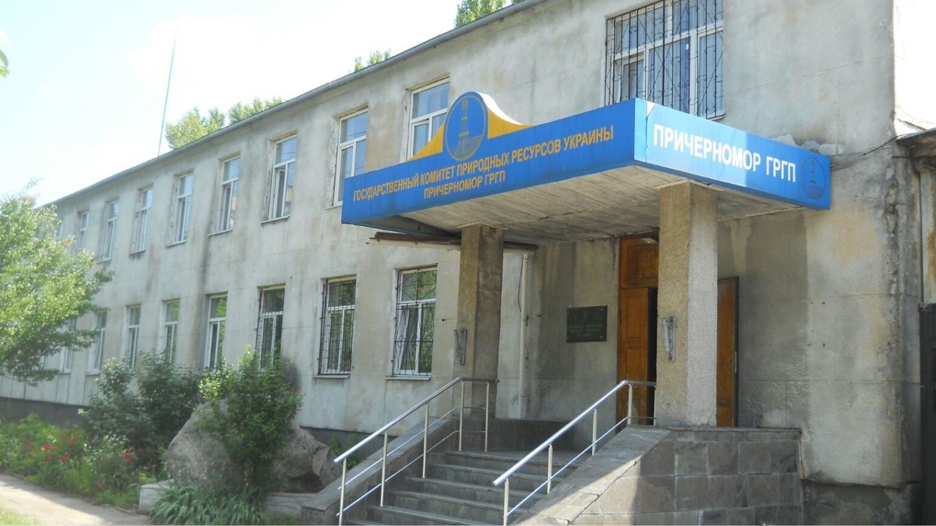 В Одесі виставили на продаж підприємство з флотом та технікою