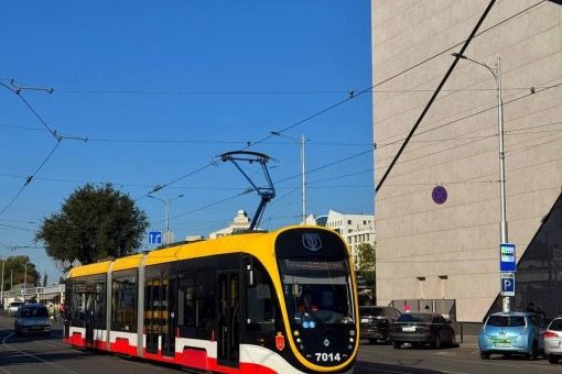 В Одесі на популярний маршрут запускають великі трьохсекційні трамваї