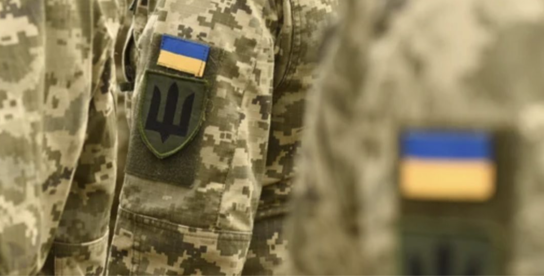 В Одесі невідомі атакували автомобілі ТЦК: пошкодили автівки та розпилили …