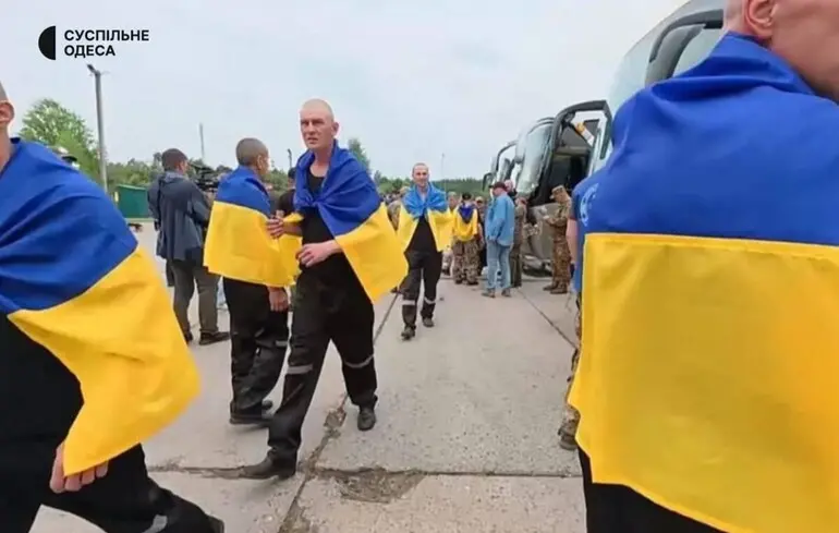 В Одесі працівники ТЦК викрали та побили звільненого з полону …