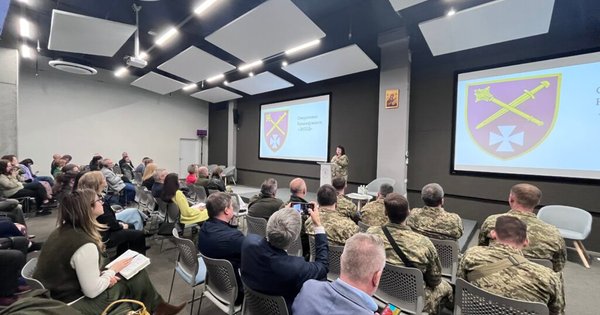 В УКУ обговорили сучасні дослідження воєнної травми