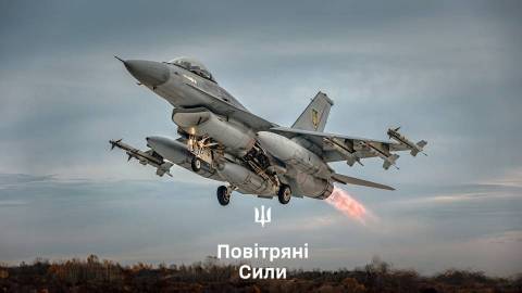 В Україні до серпня продовжили воєнний стан та мобілізацію