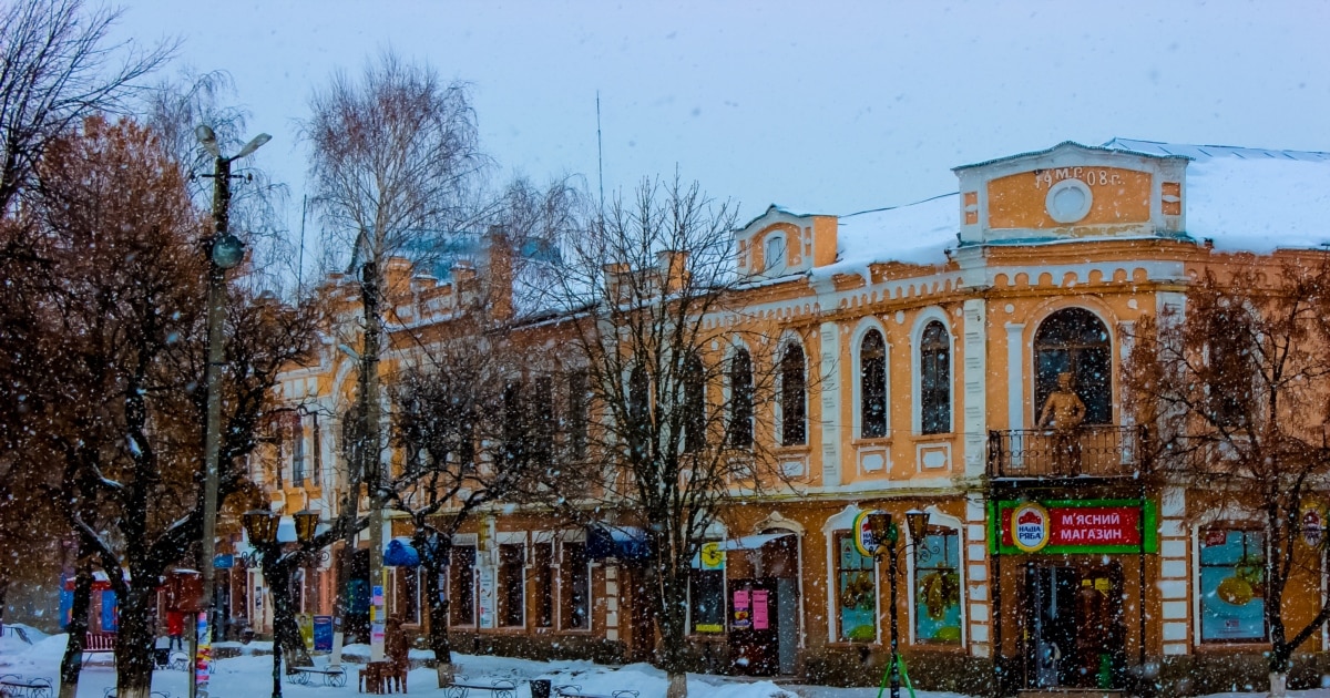 В окупованому Старобільську на Луганщині удару зазнала будівля коледжу, є …