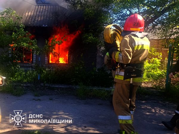 Гараж, будинок, господарська будівля – у вихідні вогнеборцям Миколаївщини додалося …