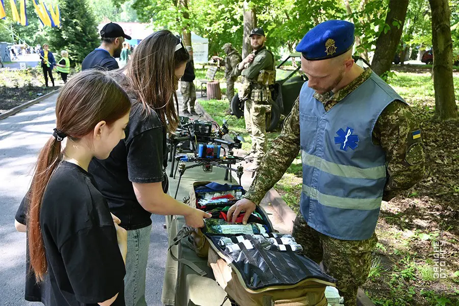Гвардійці 36 Подільського полку провели інтерактивні заходи для хмельничан (ФОТО)