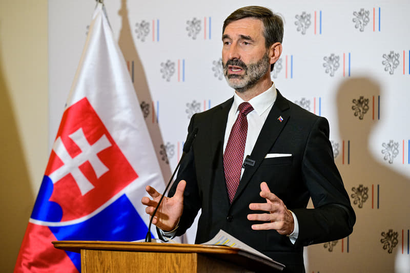Глава МЗС Словаччини засудив останні масовані атаки РФ на Україну