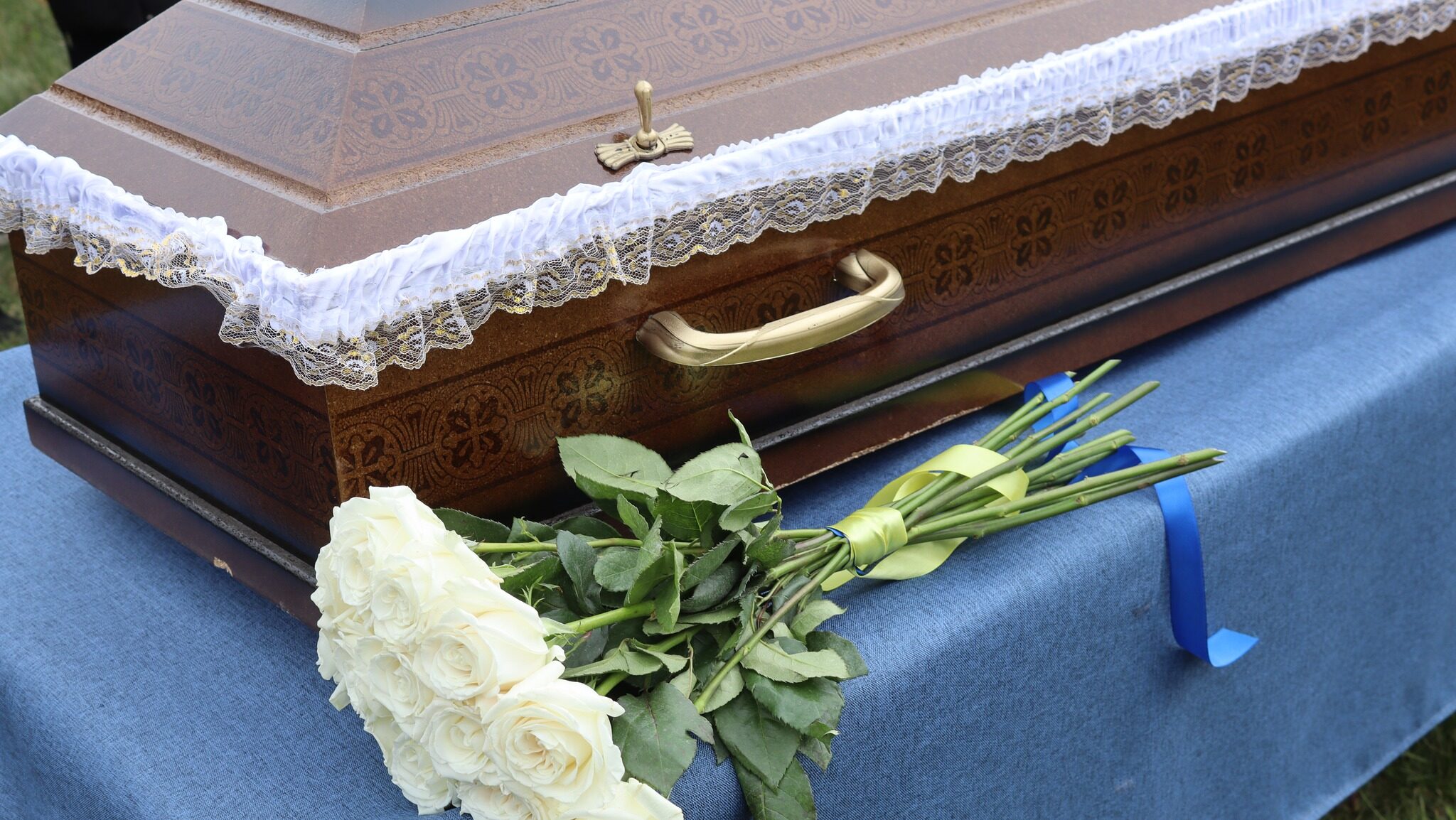 Громада на Чернігівщині провела загиблого на Курщині захисника