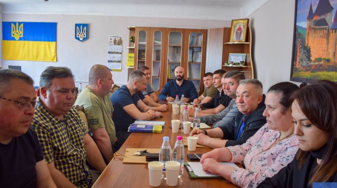 Громади Дністровського району звітували про проблеми і домовлялись про підтримку …
