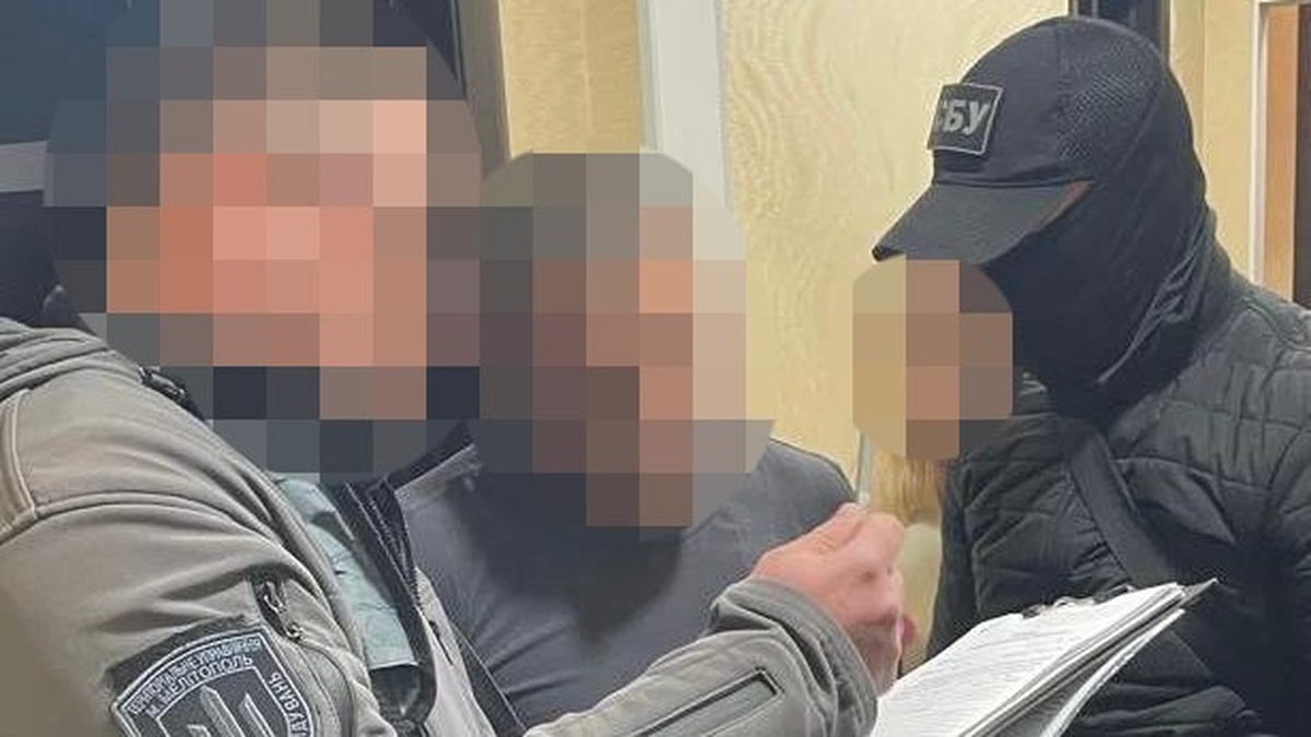 ДБР викрило схему для дезертирів під назвою "Таксі для військових …