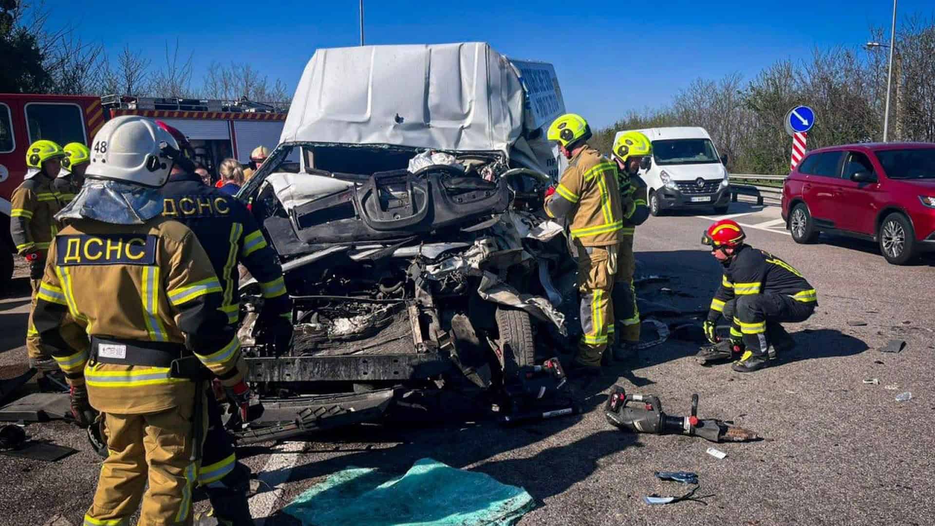 ДТП на трасі Київ — Одеса біля Саливонок: деблокували двох