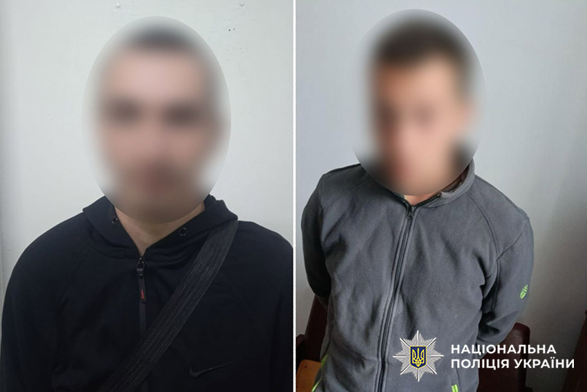 Двох друзів із Деражні ув’язнено за крадіжки автівок, одягу, взуття