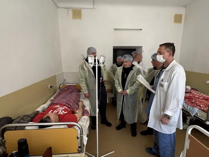 ​Двоє рятувальників, поранених під час обстрілу Полтавщини, перебувають у тяжкому …