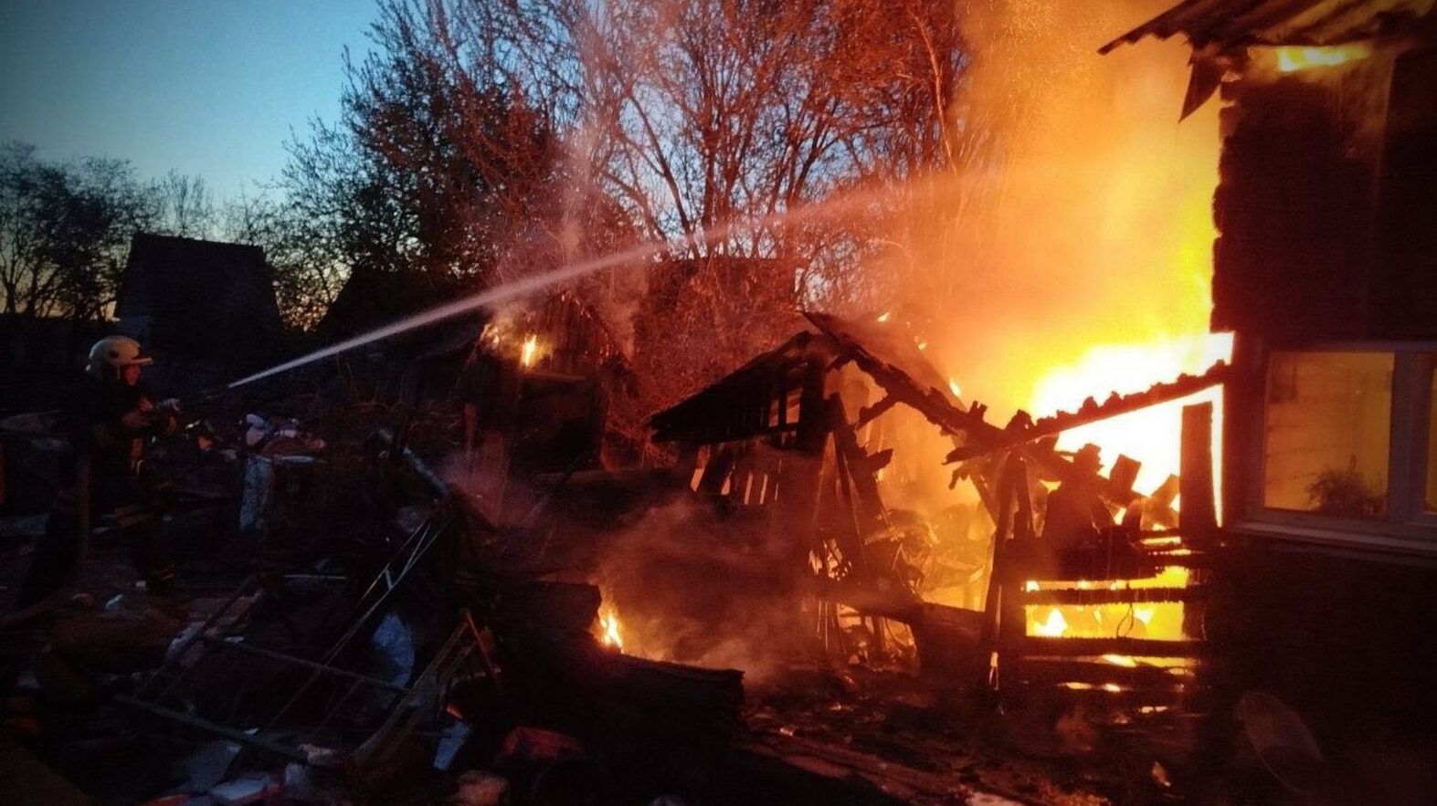 Двоє чоловіків постраждали унаслідок ворожого удару по Городнянській громаді