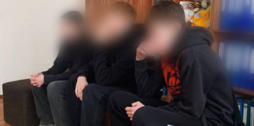 Дебош у луцькій маршрутці: поліція розшукала підлітків-хуліганів та покарала їхніх …