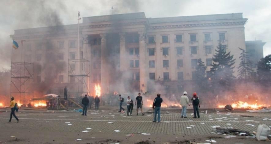 День, що закінчився трагедією: роковини пожежі в одеському Будинку профспілок