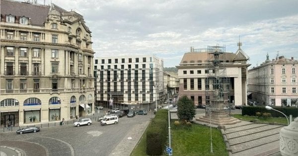 Депутати передали ОККО землю під будівництво підземного паркінгу в центрі …