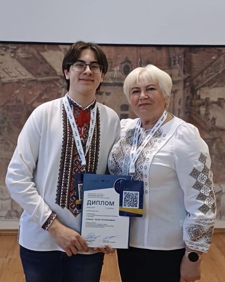 Десятикласник Тарас Симак з Коломиї здобув друге місце на Всеукраїнській …