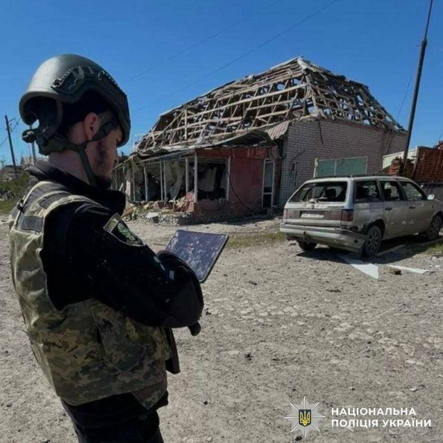 Дитина та підлітки: кількість постраждалих після удару по передмістю Харкова …