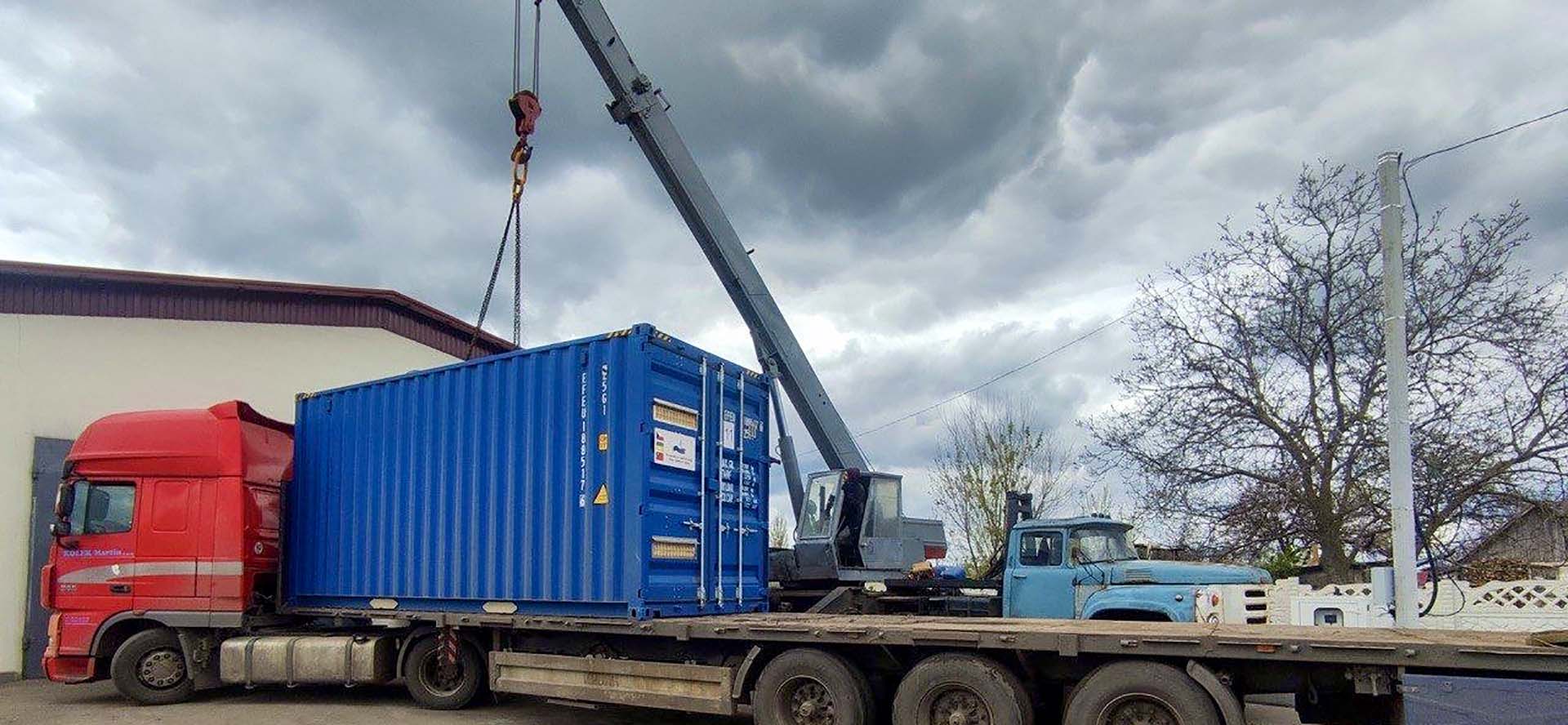 Два райони Дніпропетровщини отримали мобільні станції для очищення води