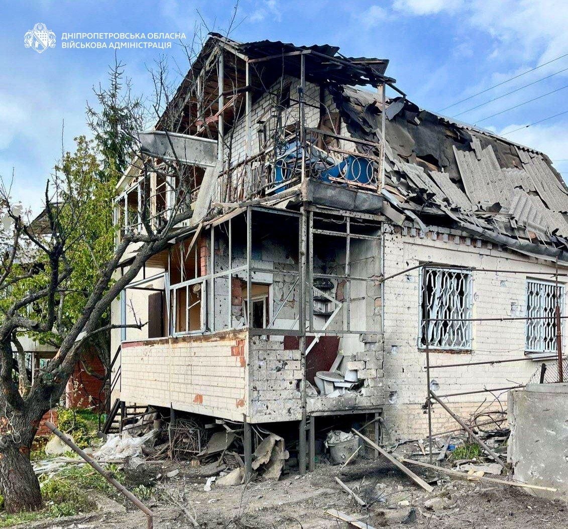 Доба на Дніпропетровщині: двоє загиблих, десятки зруйнованих об’єктів у п’яти …