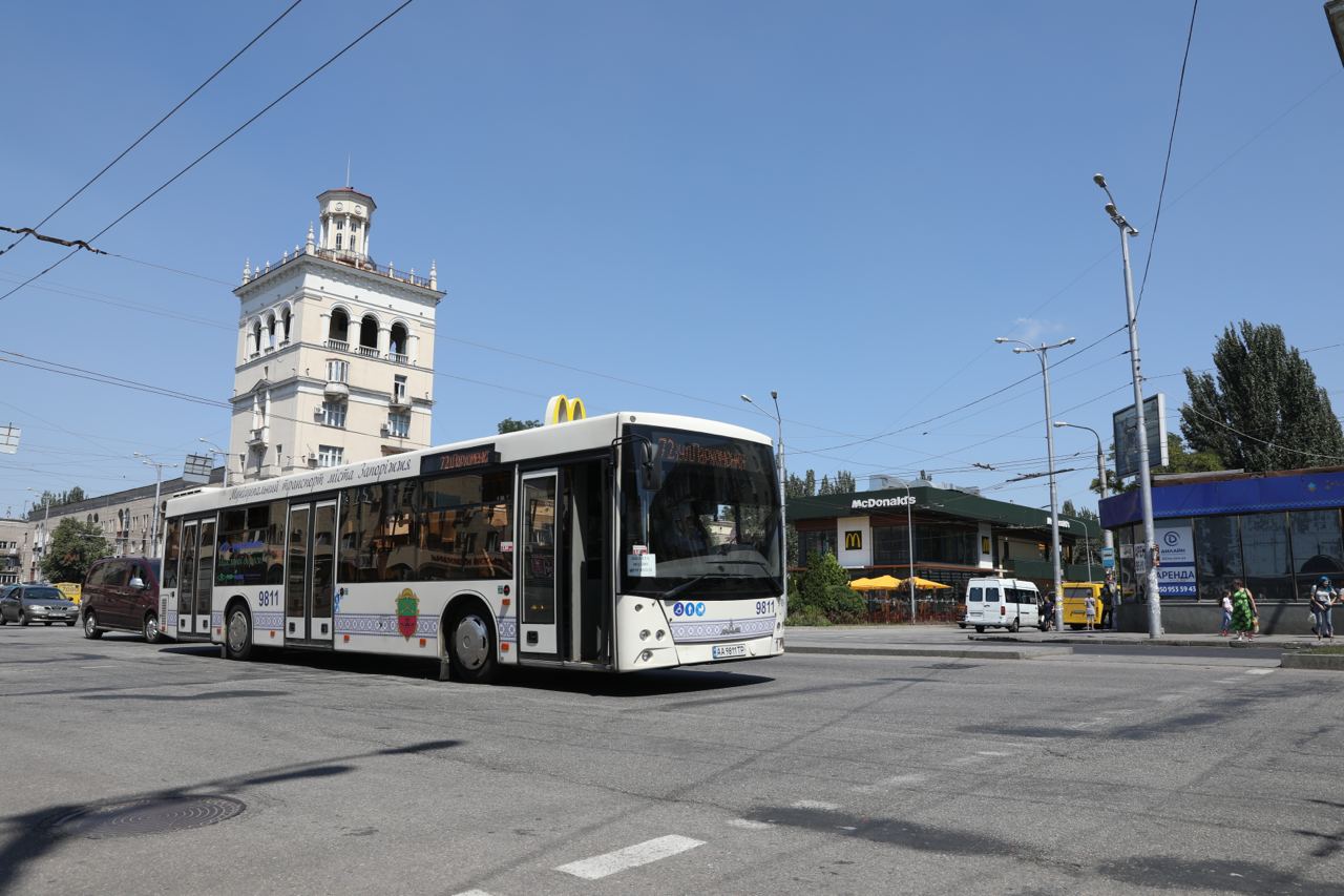 Як курсують додаткові автобуси А1 та А2 у Запоріжжі: маршрути …