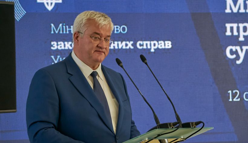 Доля українських дітей ніколи не стане предметом компромісів із Росією, …
