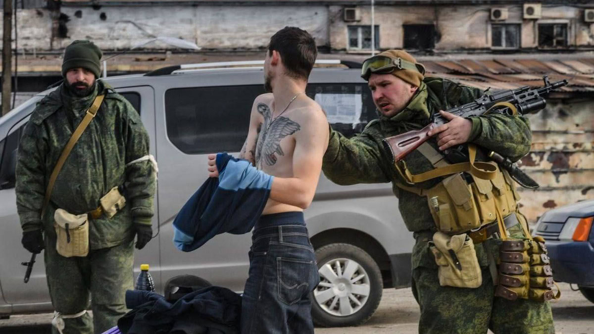 Допомогу цивільним після полону досі не запустили: нова комісія зависла …