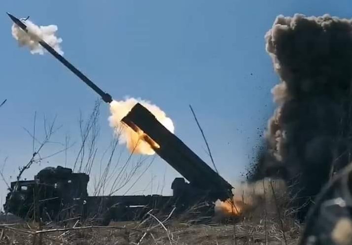 Дронарі знищили РСЗВ «Смерч» і «Град» окупантів на Запоріжжі