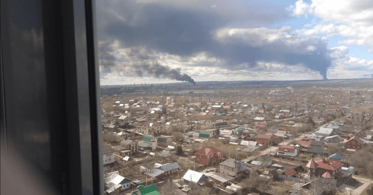 Дрони СБУ неодноразово вгатили по НПЗ та нафтоперекачувальній станції у …